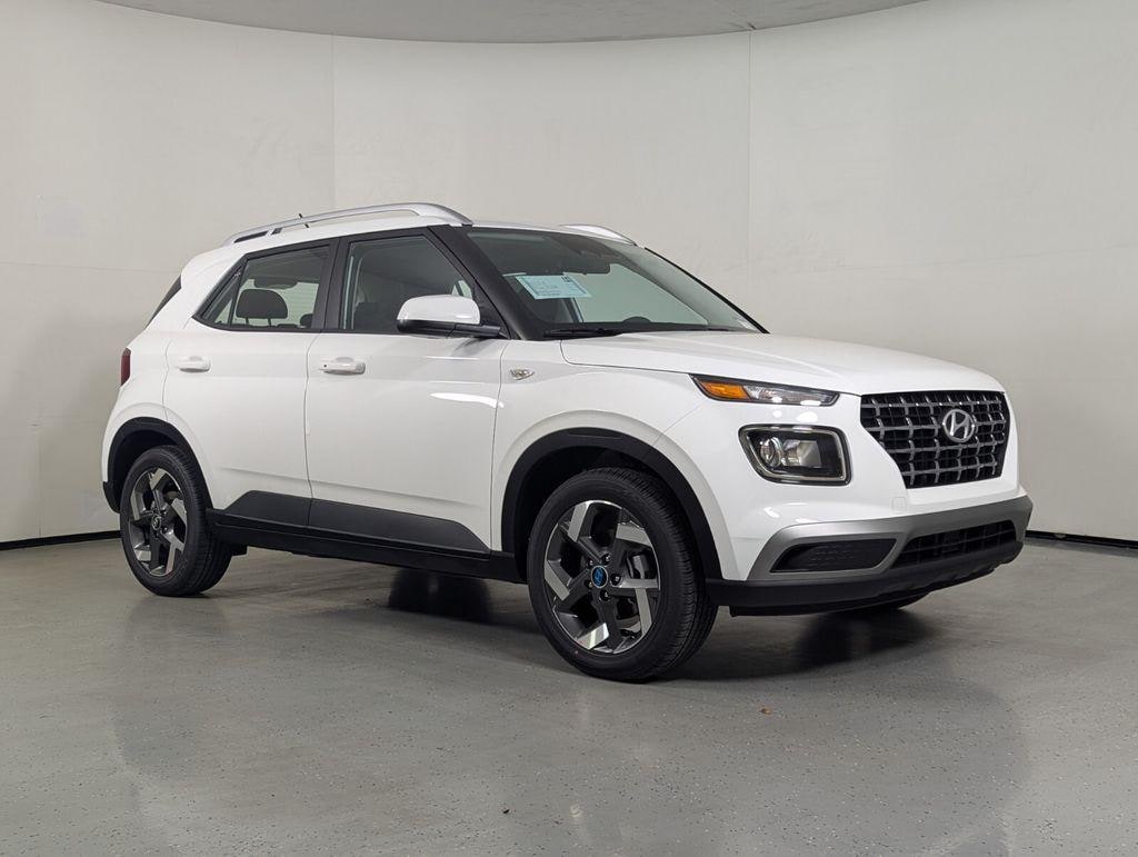 New 2026 Hyundai Venue SEL SUV