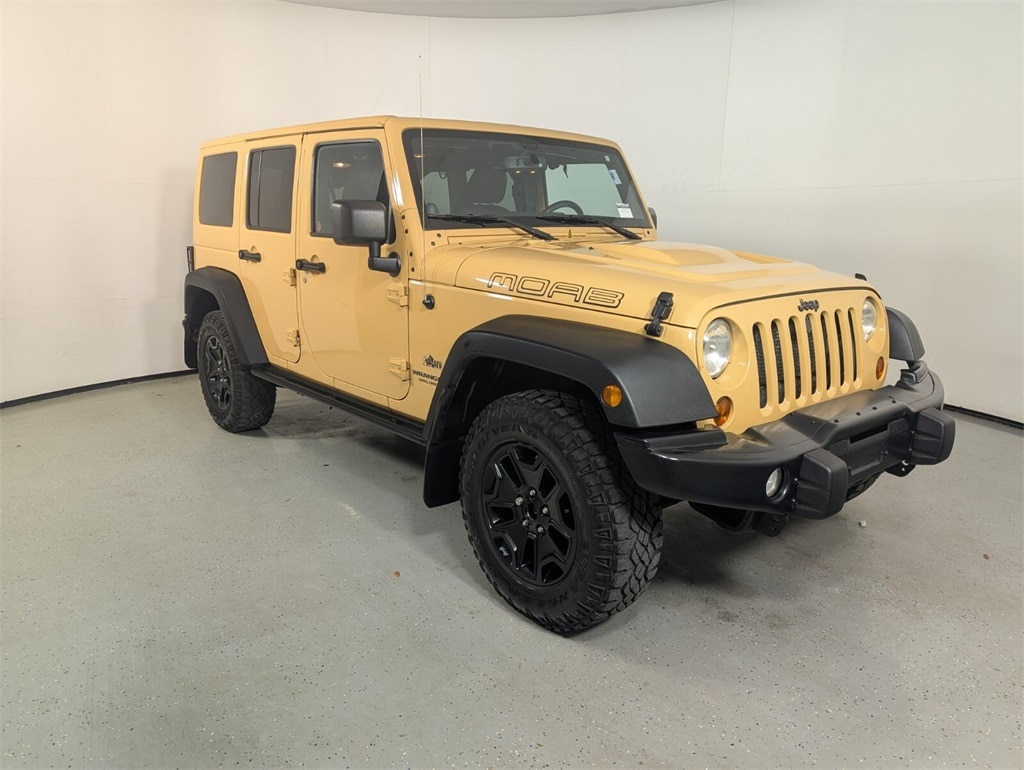 2013 Jeep Wrangler Unlimited Sahara