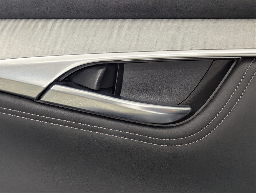 2019 Infiniti QX50 Essential photo 11