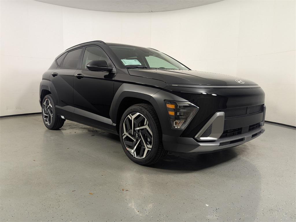 2026 Hyundai Kona SEL Premium's photo