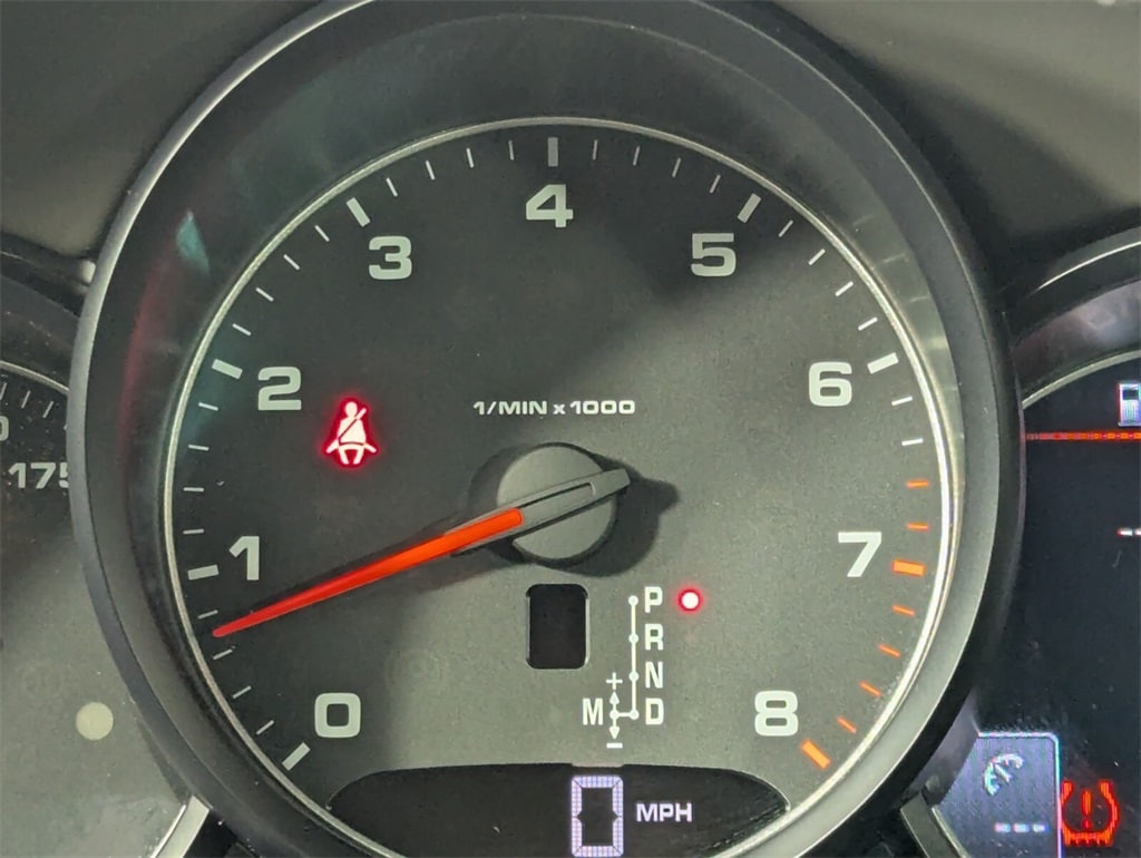 2018 Porsche Cayenne Base photo 15