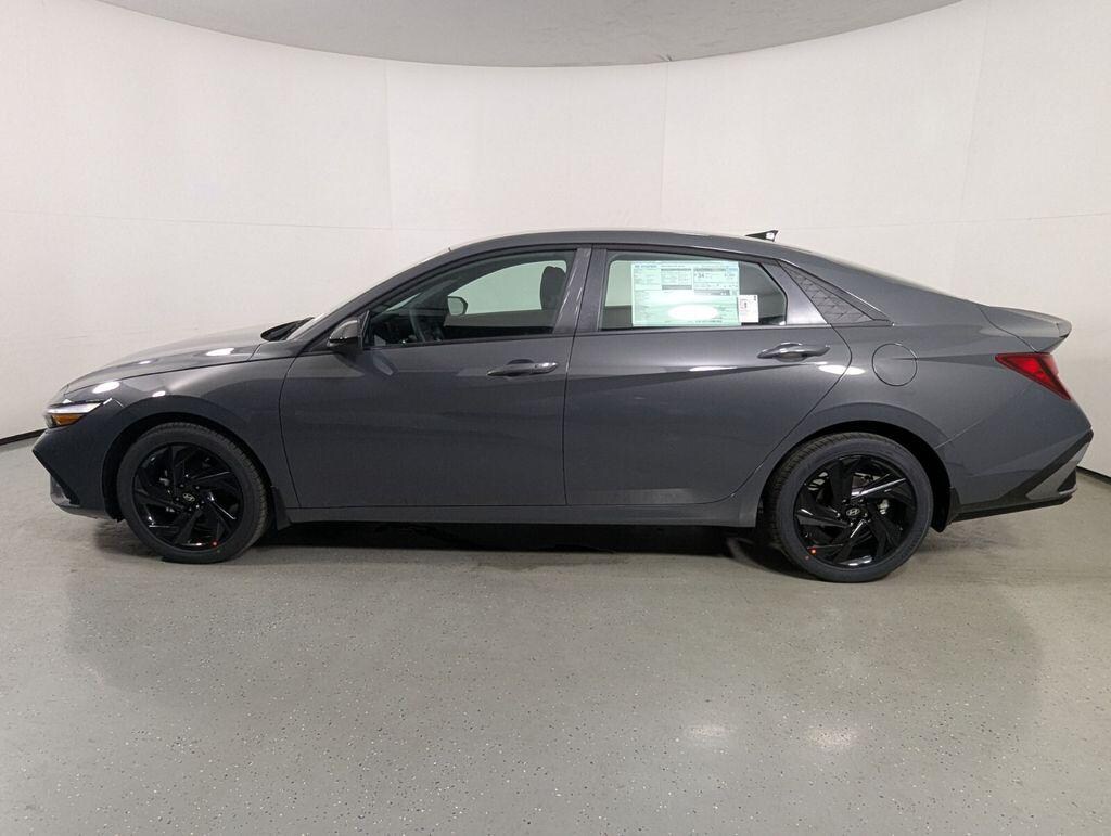 New 2026 Hyundai Elantra SEL Sport Sedan