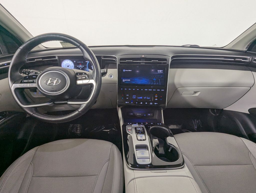 2022 Hyundai Tucson Limited - Photo 16