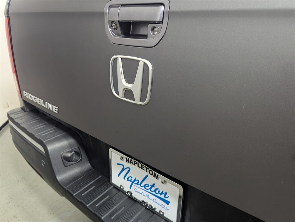 2019 Honda Ridgeline RTL-E photo 8