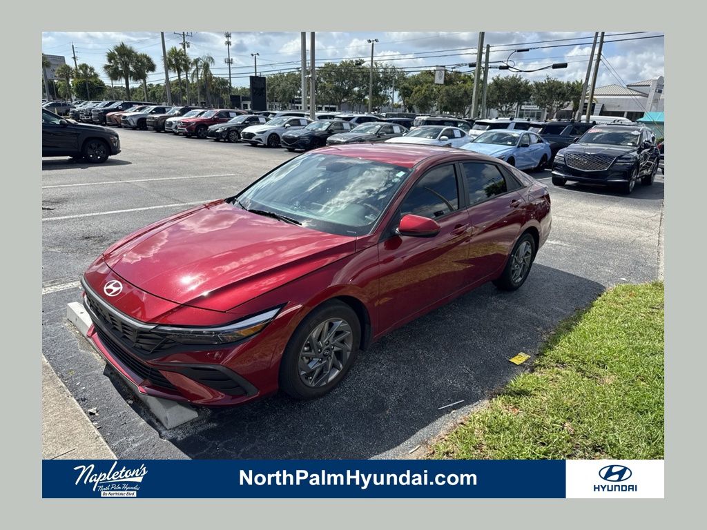 2024 Hyundai Elantra Sedan 