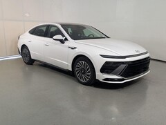 2026 Hyundai Sonata Hybrid SEL Sedan