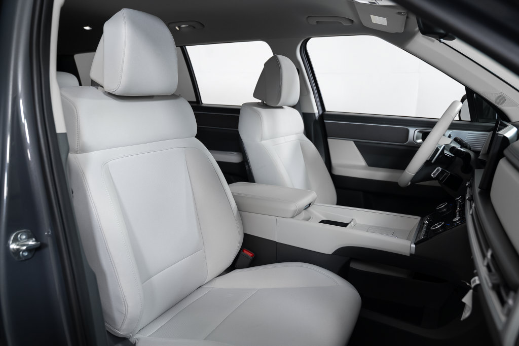2026 Hyundai Santa Fe SE - Photo 25