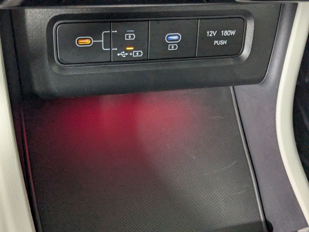 2025 Hyundai Tucson Limited - Photo 23