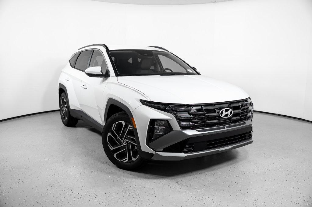 New 2026 Hyundai Tucson SEL Plus FWD SUV