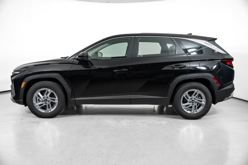 2026 Hyundai Tucson SE - Photo 13
