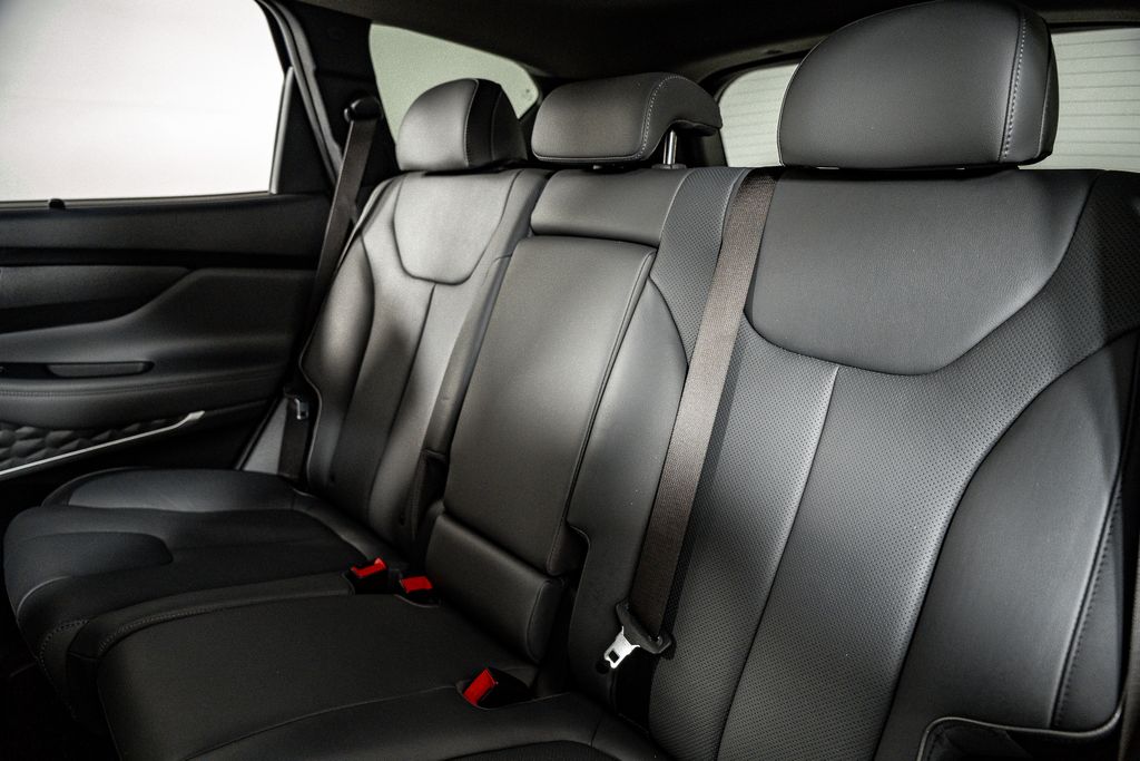 2023 Hyundai Santa Fe Limited - Photo 22