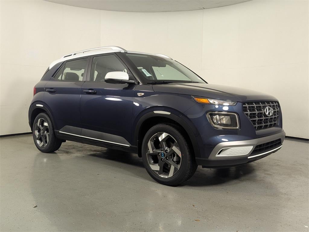 2026 Hyundai Venue SEL's photo