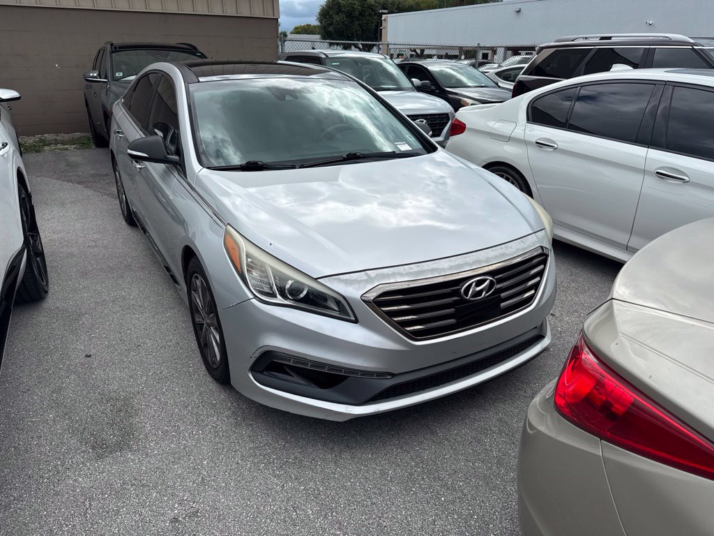 Used 2016 Hyundai Sonata Limited with VIN 5NPE34AF3GH420176 for sale in Lake Park, FL