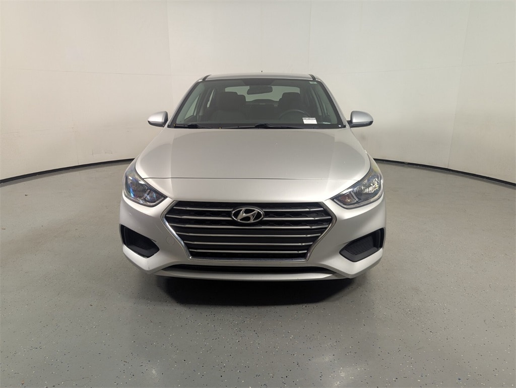Used 2021 Hyundai Accent SE with VIN 3KPC24A63ME130501 for sale in Lake Park, FL