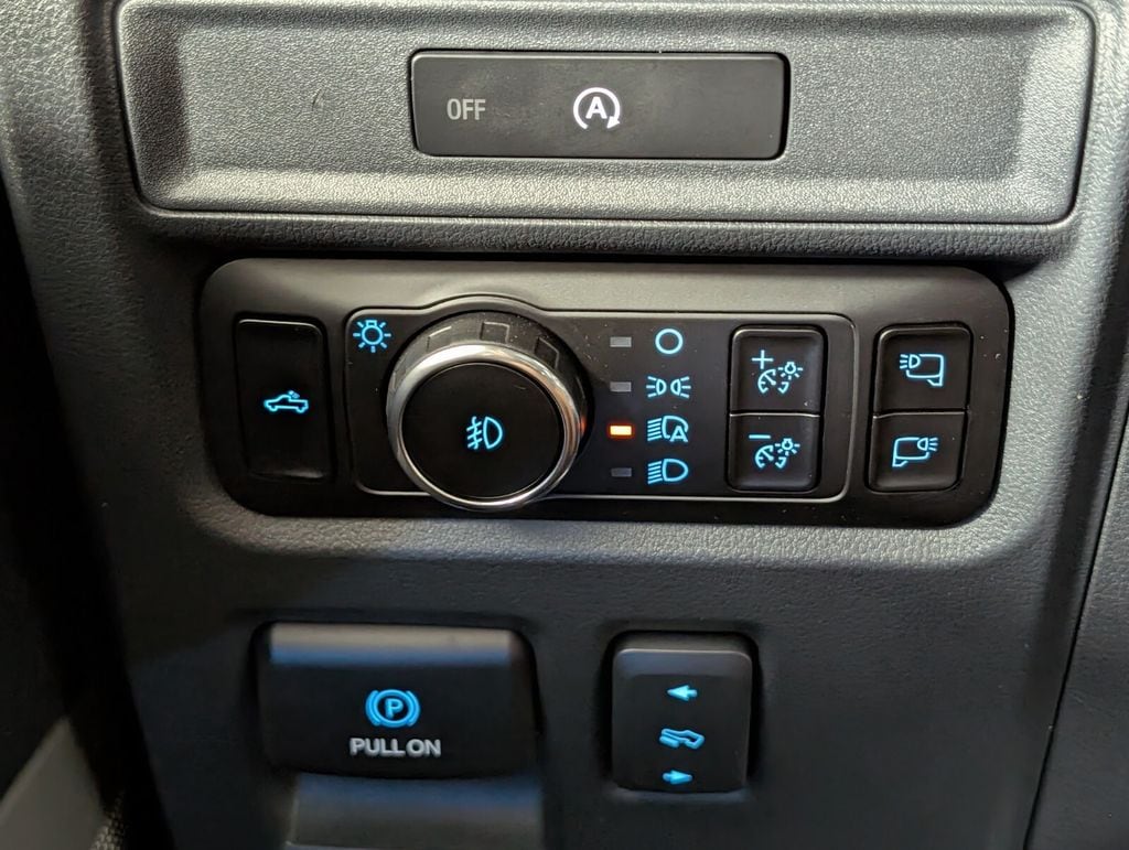 2025 Ford F-150 Lariat - Photo 27