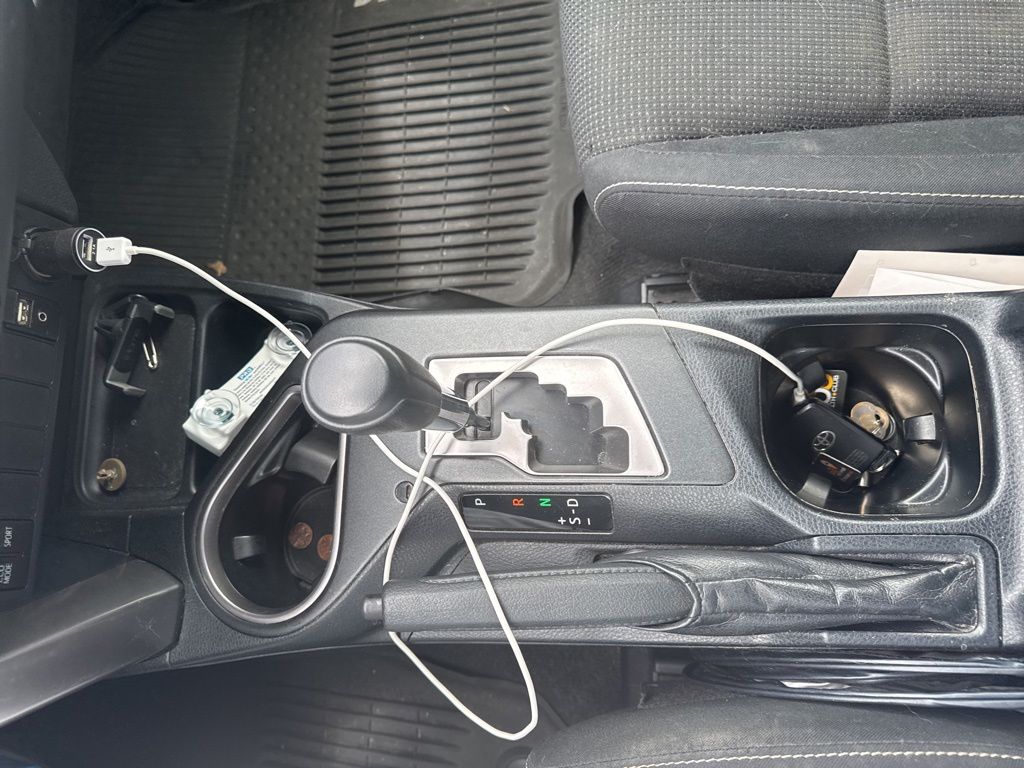 2016 Toyota RAV4 XLE - Photo 19