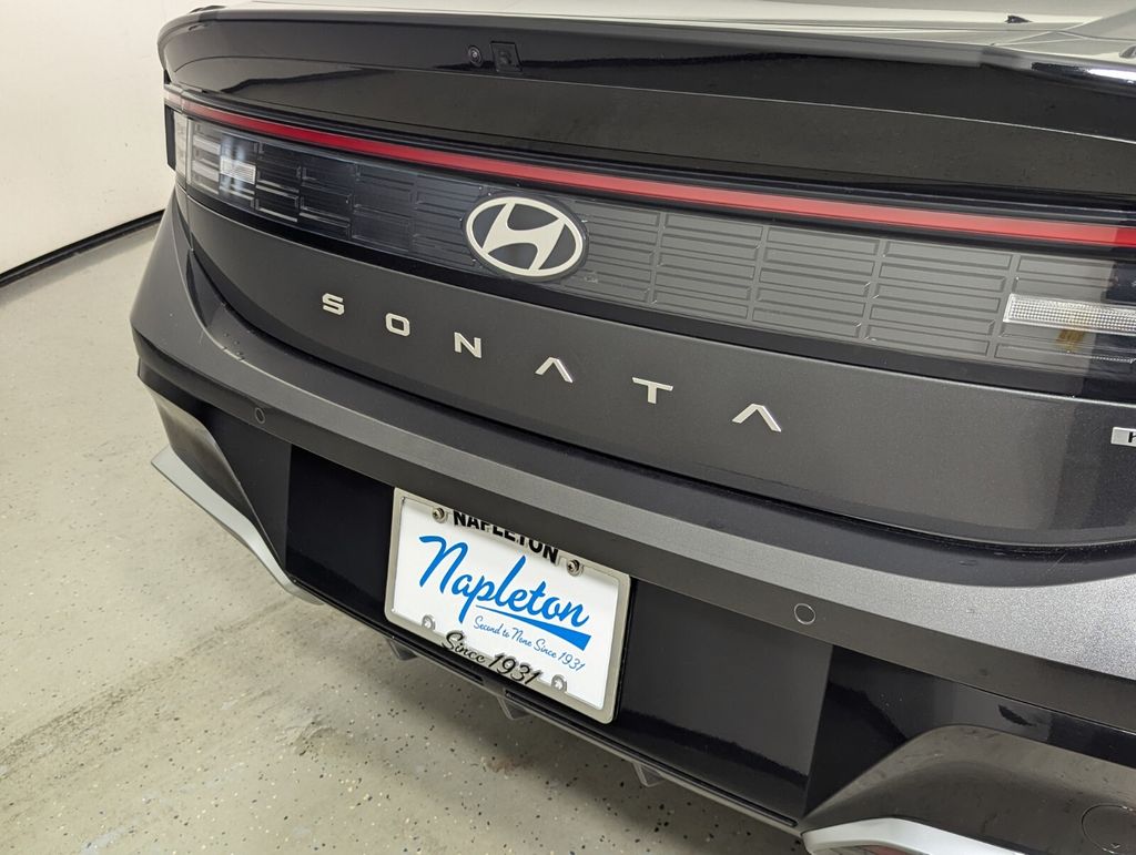 2025 Hyundai Sonata Hybrid Limited - Photo 9