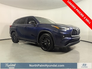 2022 Toyota Highlander XLE SUV