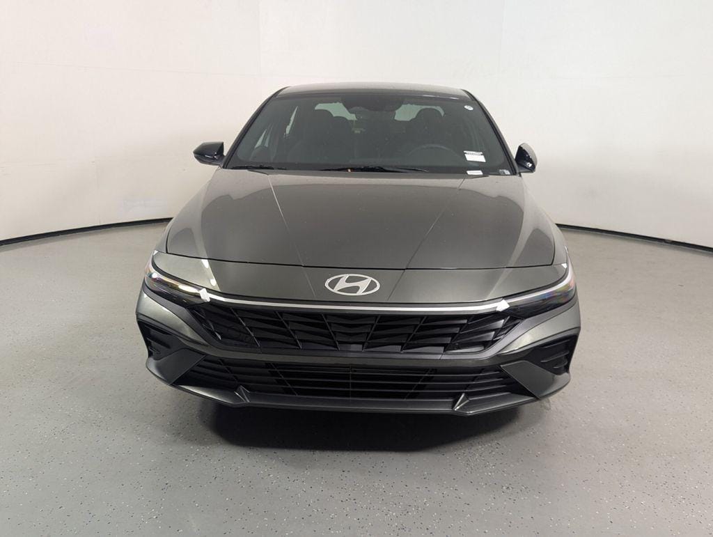 New 2026 Hyundai Elantra SEL Sport Sedan