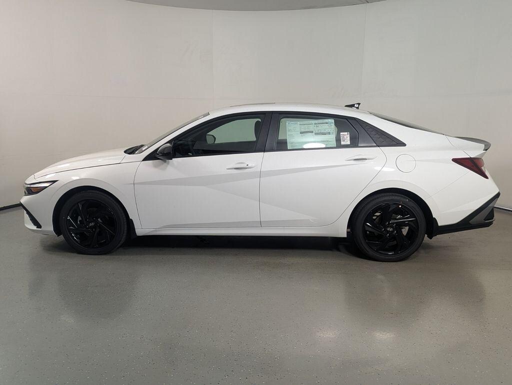 New 2026 Hyundai Elantra SEL Sport Sedan