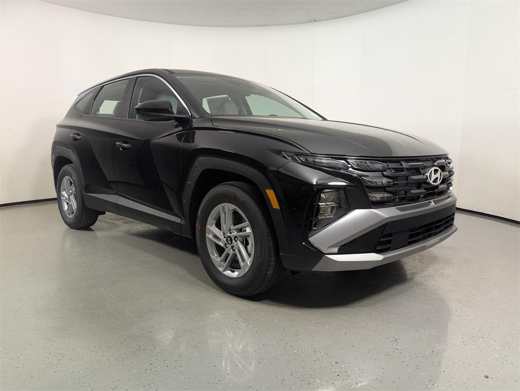 2026 Hyundai Tucson SE's photo