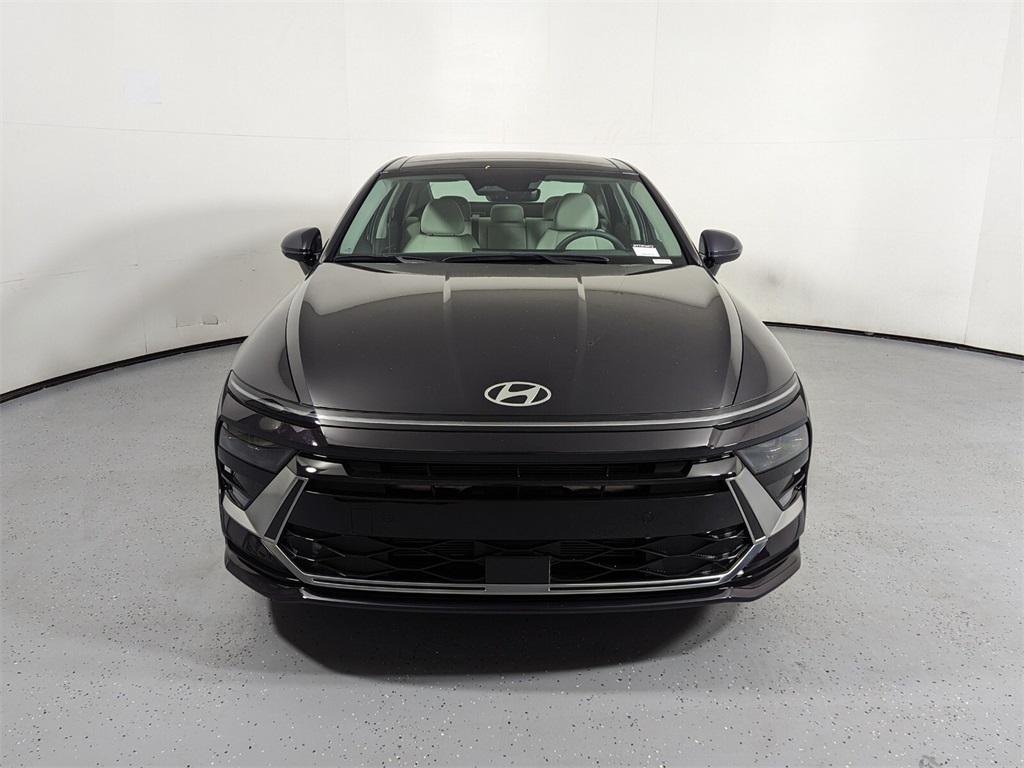 2024 Hyundai Sonata SEL Convenience photo 2