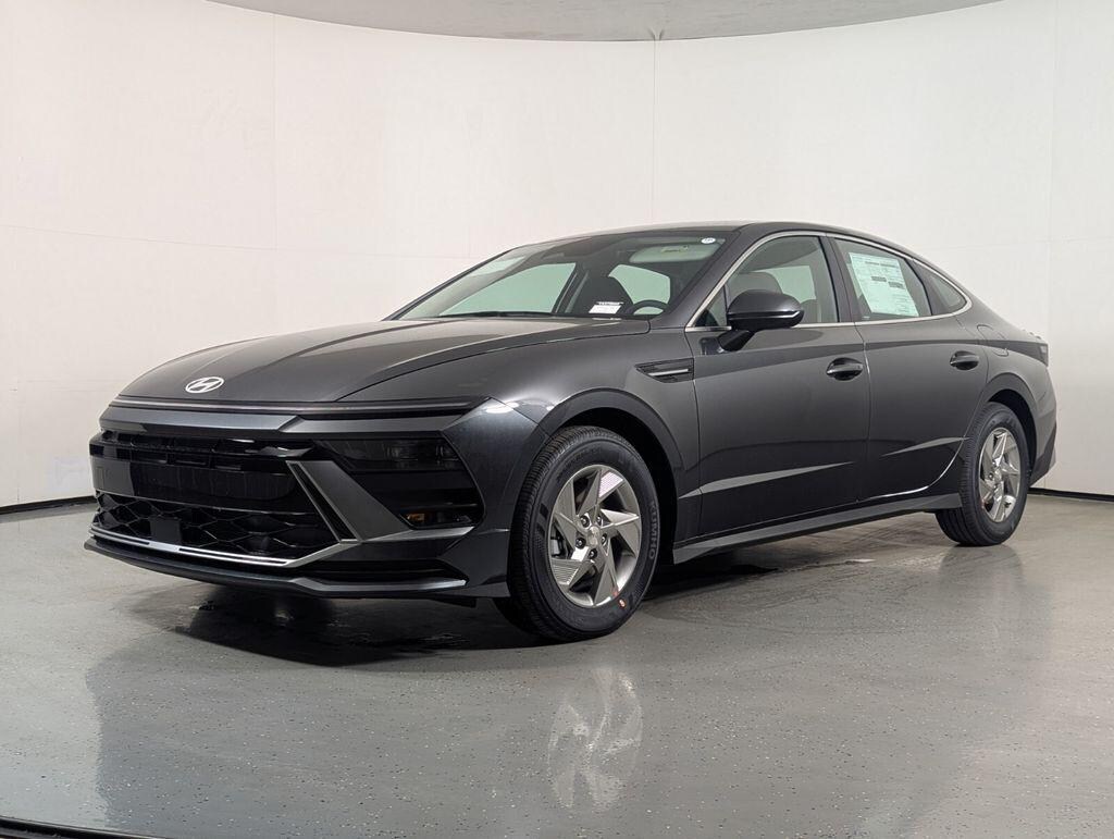 New 2026 Hyundai Sonata SE Sedan
