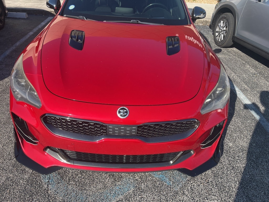 2018 Kia Stinger GT2's photo
