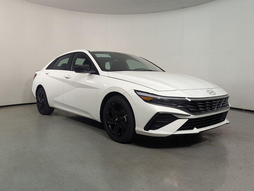 New 2026 Hyundai Elantra SEL Sport Sedan