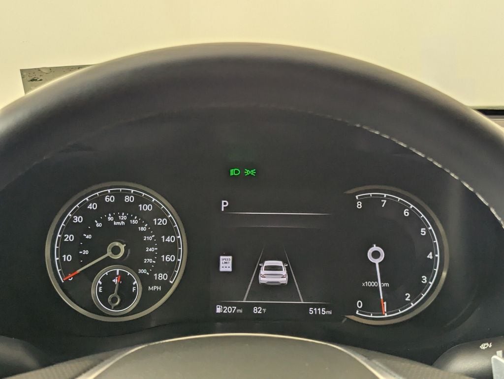 2026 GENESIS G70 Standard - Photo 19