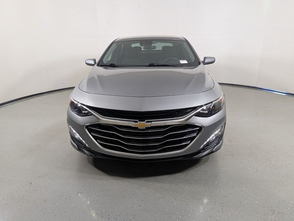 Used 2024 Chevrolet Malibu 1LT with VIN 1G1ZD5ST8RF223325 for sale in Lake Park, FL