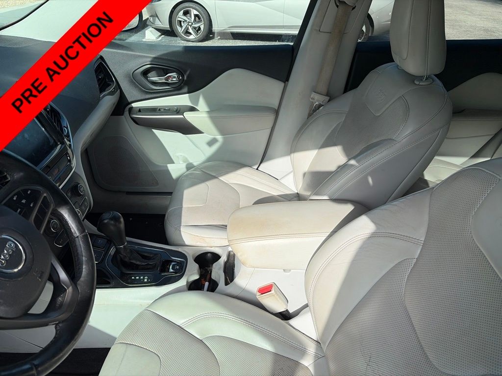 Used 2019 Jeep Cherokee Limited SUV