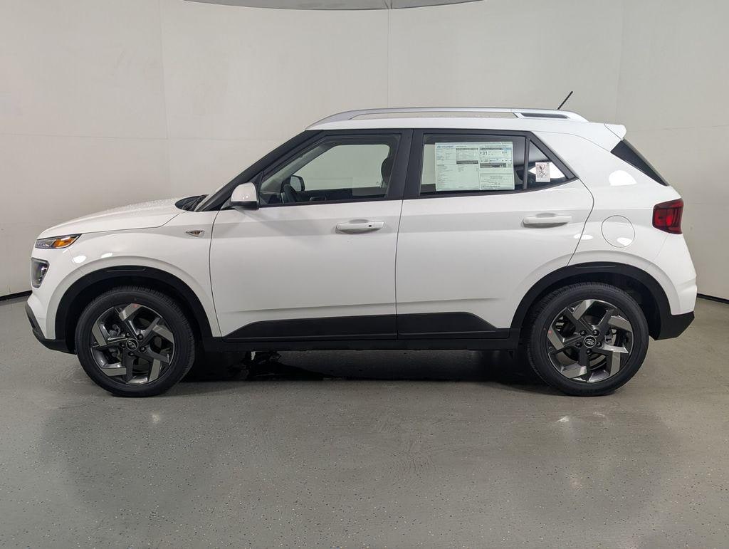 New 2026 Hyundai Venue SEL SUV