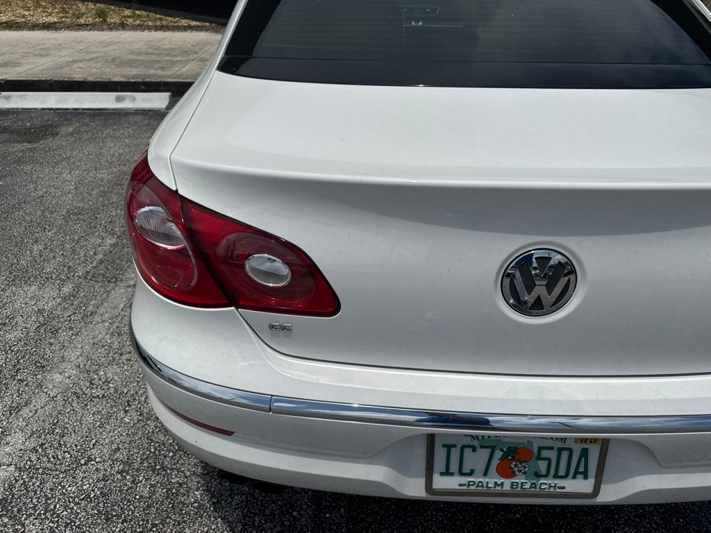 2012 Volkswagen CC Luxury - Photo 12