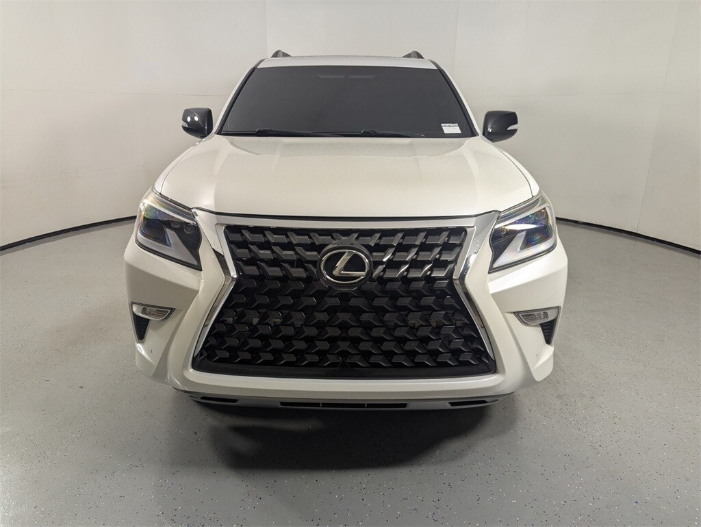 2016 Lexus GX 460 photo 2