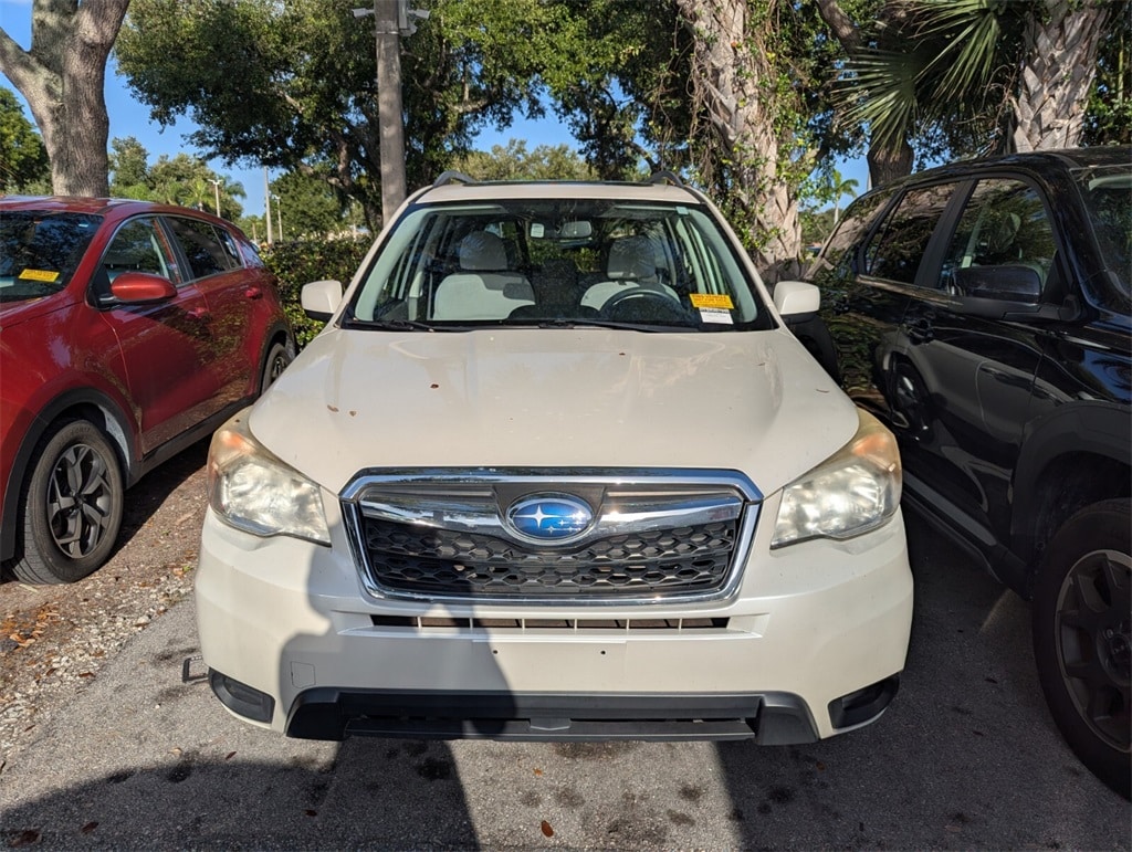 Used 2015 Subaru Forester i Premium with VIN JF2SJADC9FH407990 for sale in Lake Park, FL