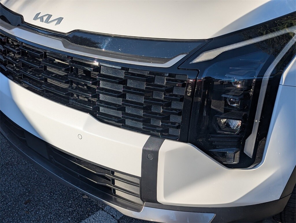 2026 Kia Sportage EX photo 4