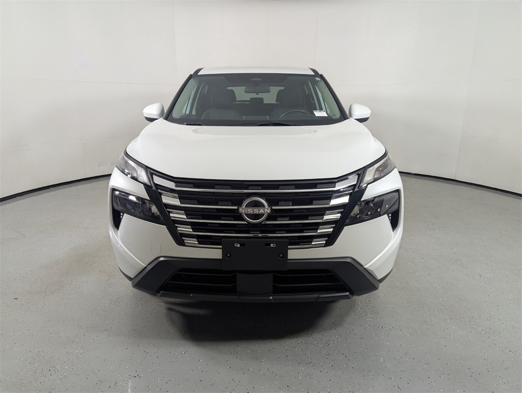 Used 2024 Nissan Rogue SV with VIN 5N1BT3BB5RC677407 for sale in Lake Park, FL