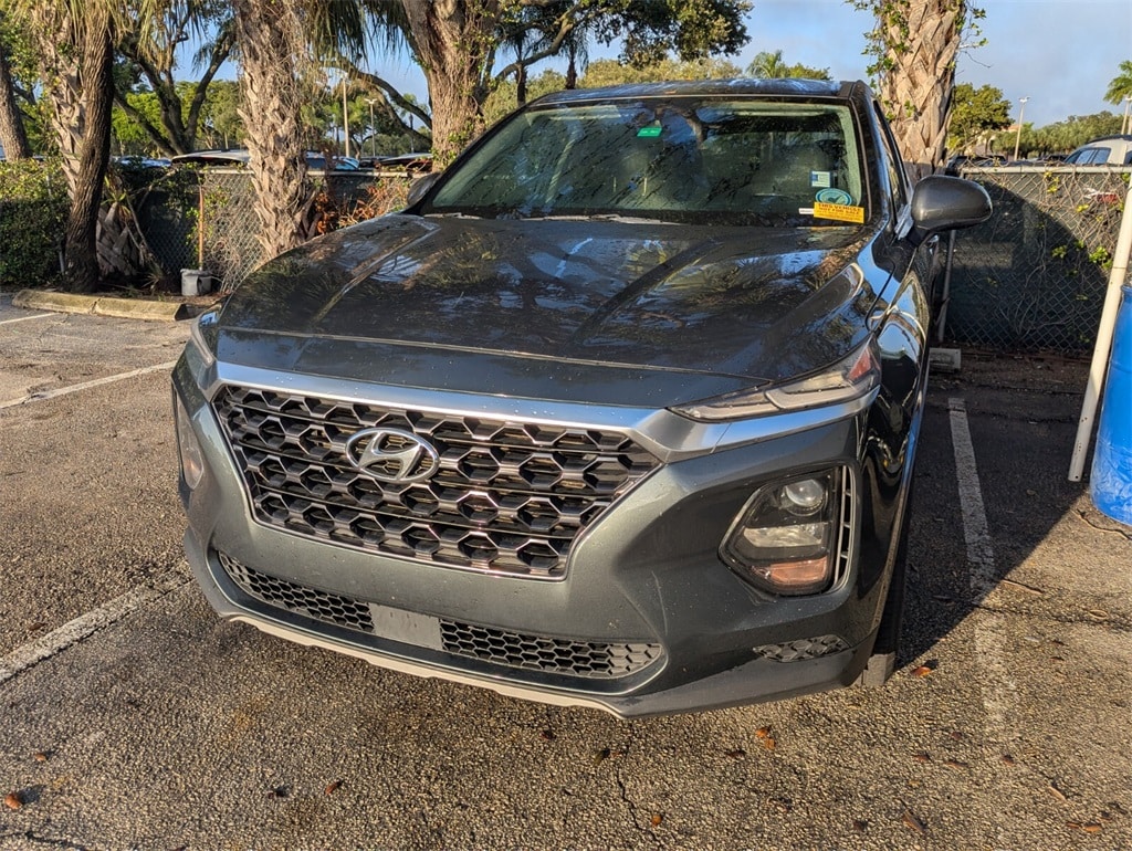 Used 2020 Hyundai Santa Fe SE with VIN 5NMS23AD1LH182916 for sale in Lake Park, FL