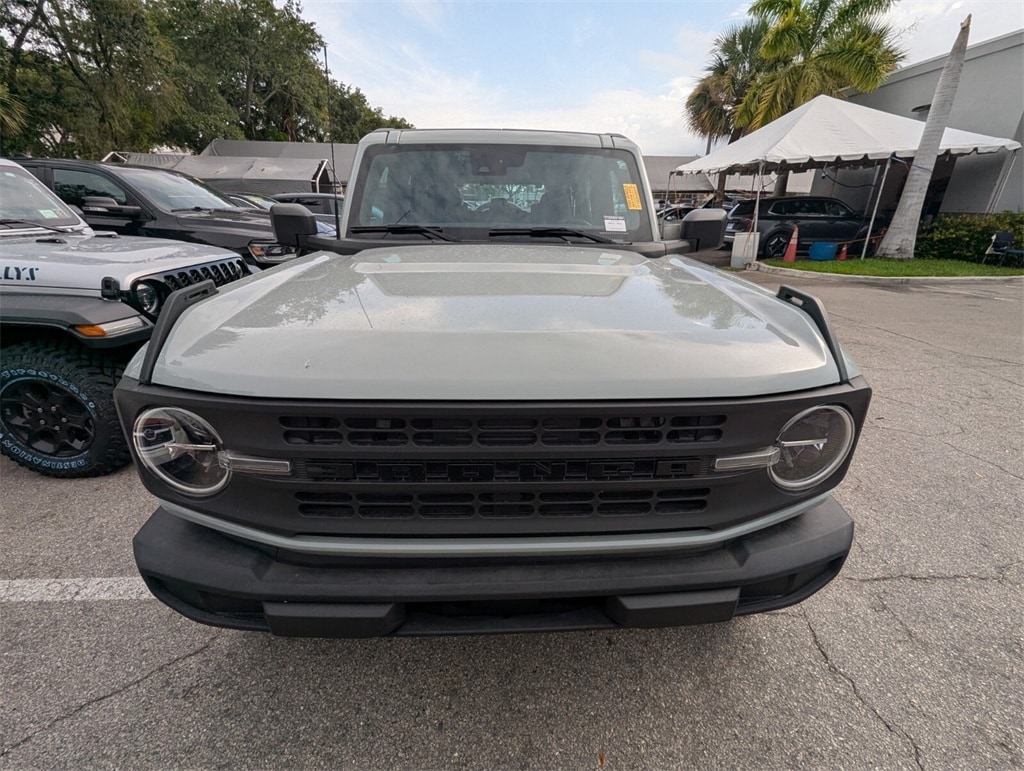 Used 2022 Ford Bronco 4-Door Base with VIN 1FMDE5BH7NLB91601 for sale in Lake Park, FL