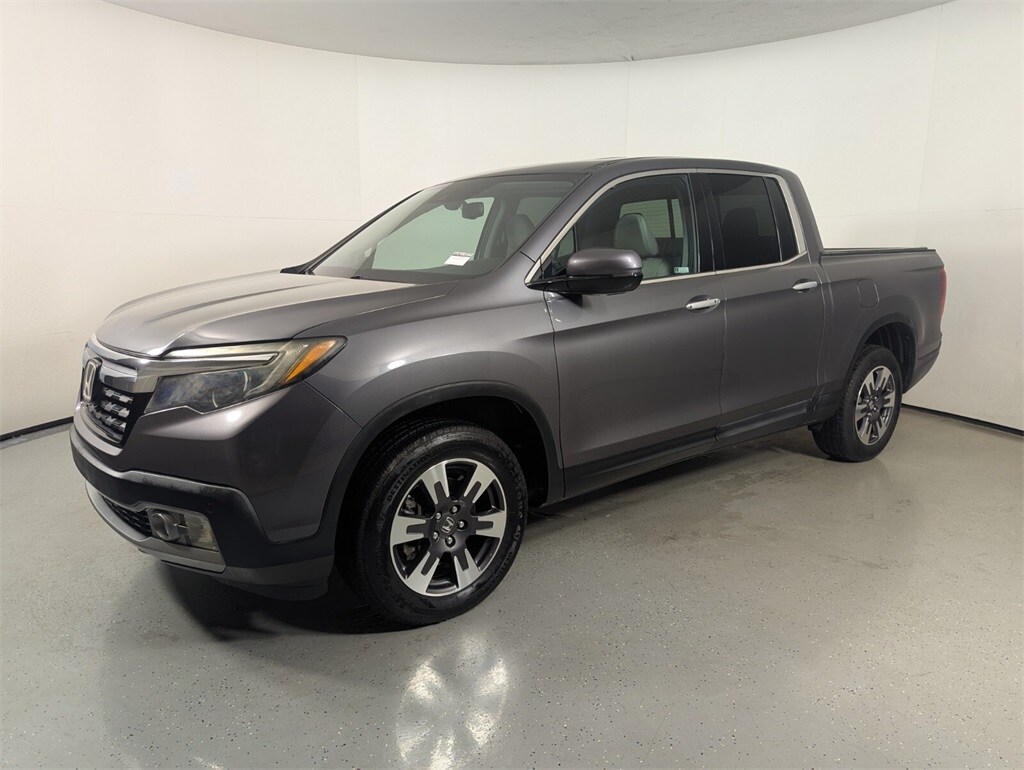 2019 Honda Ridgeline RTL-E photo 3