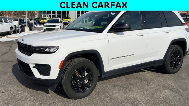 Certified 2024 Jeep Grand Cherokee Altitude with VIN 1C4RJHAG1RC162150 for sale in North Olmsted, OH