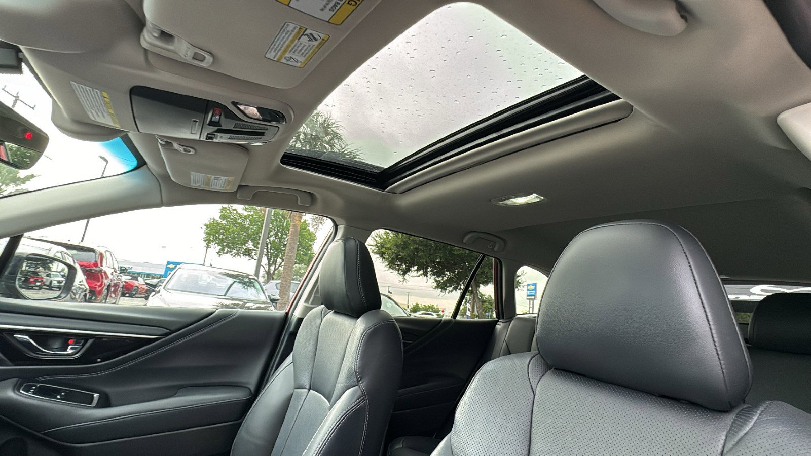 2021 Subaru Outback Limited - Photo 15