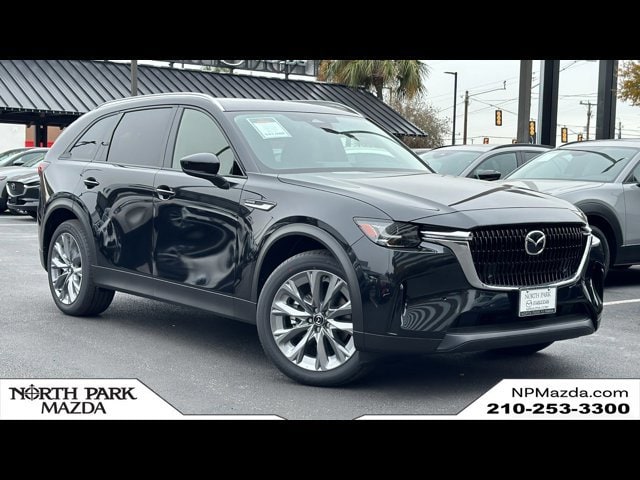 2026 Mazda CX-90 Preferred Package's photo