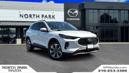 2023 Ford Escape Platinum SUV