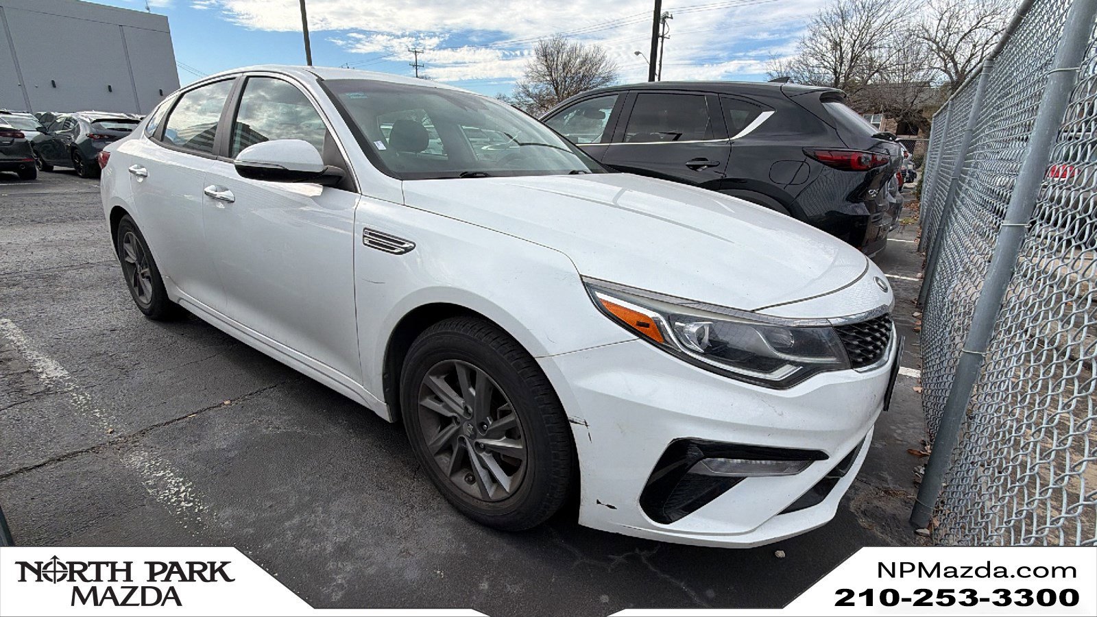 2019 Kia Optima LX's photo