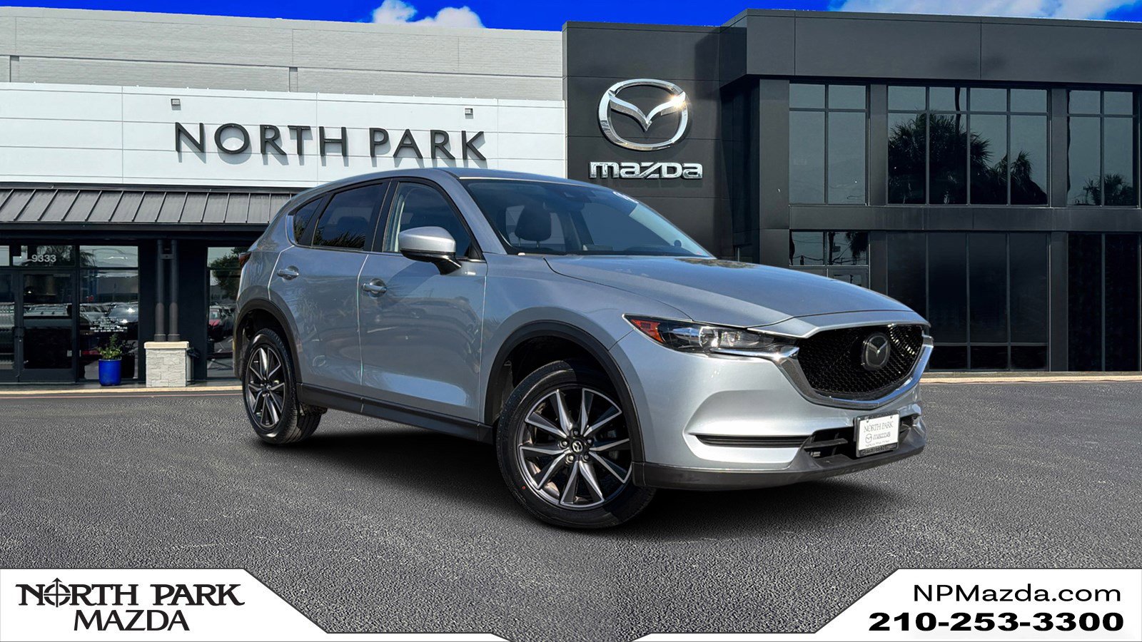2018 Mazda CX-5 Touring's photo