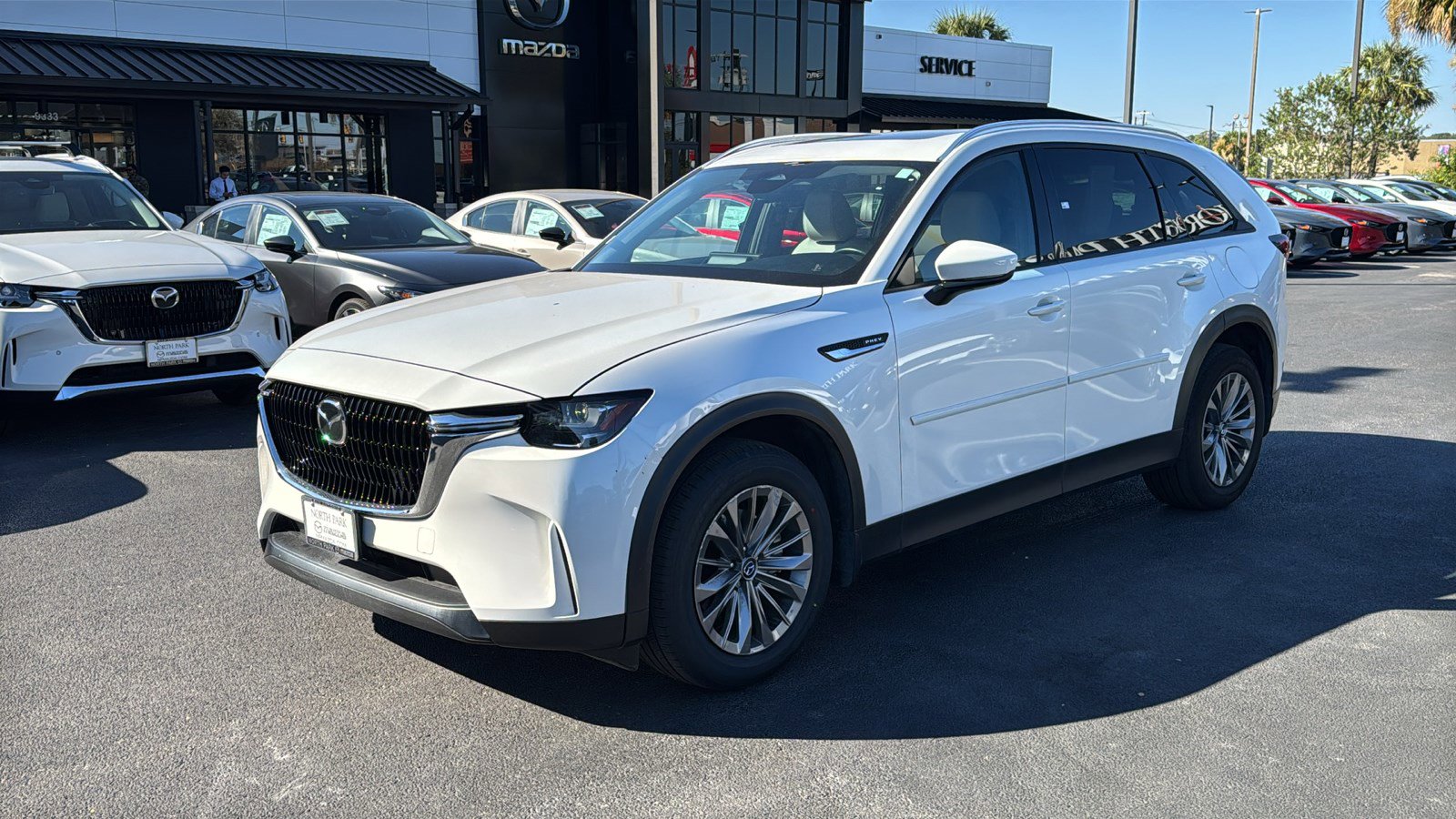 2024 Mazda CX-90 Plug-in Hybrid Preferred photo 3