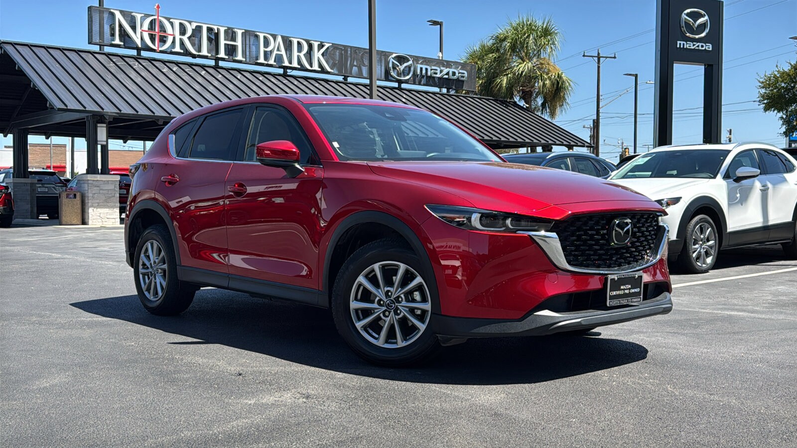 2023 Mazda CX-5 2.5 S Preferred photo 2