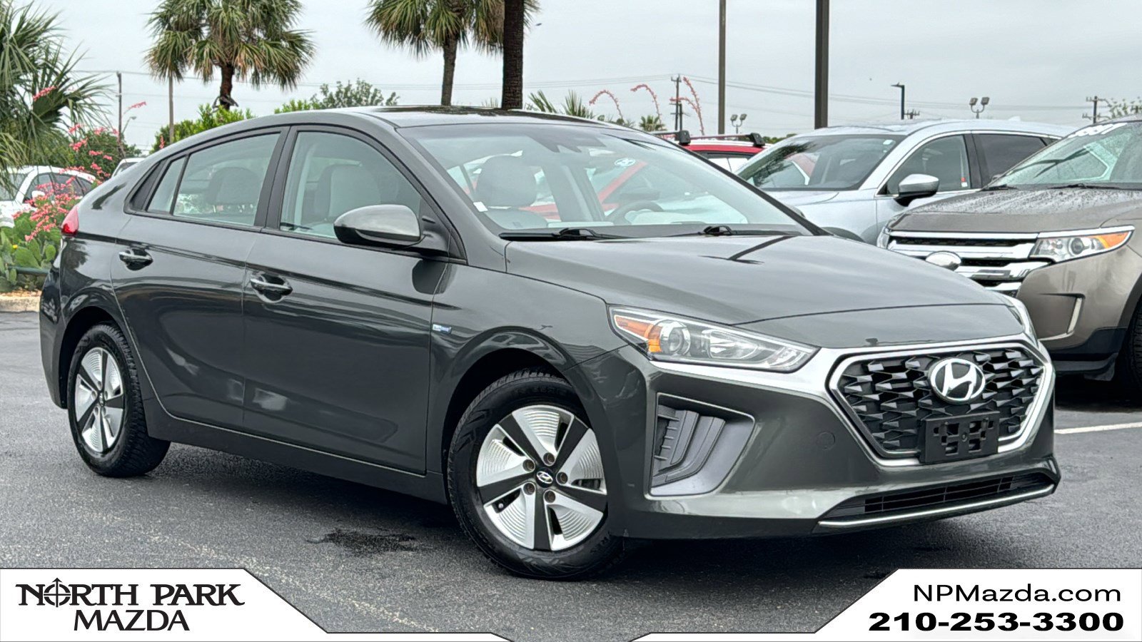 2020 Hyundai Ioniq 1.6 Blue Hybrid DCT's photo